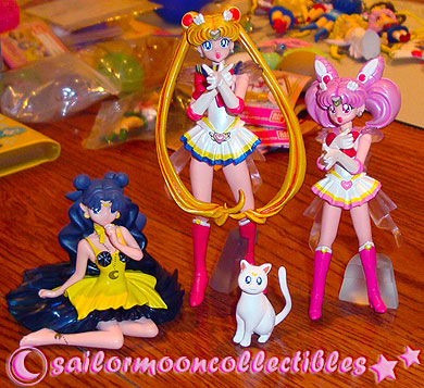 sailor moon gashapon 4 figures